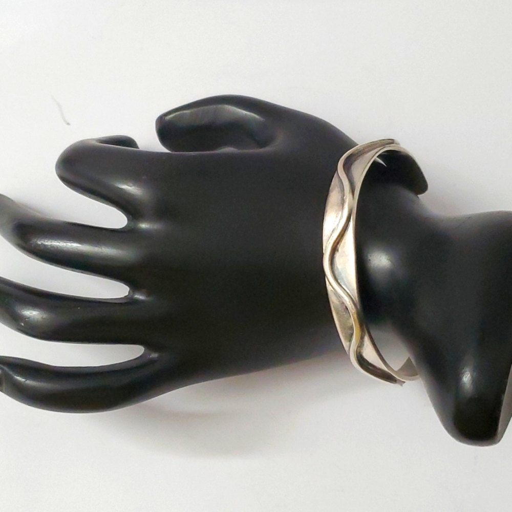 Sterling Silver 925 Handwrought Wave Cuff Bracelet
